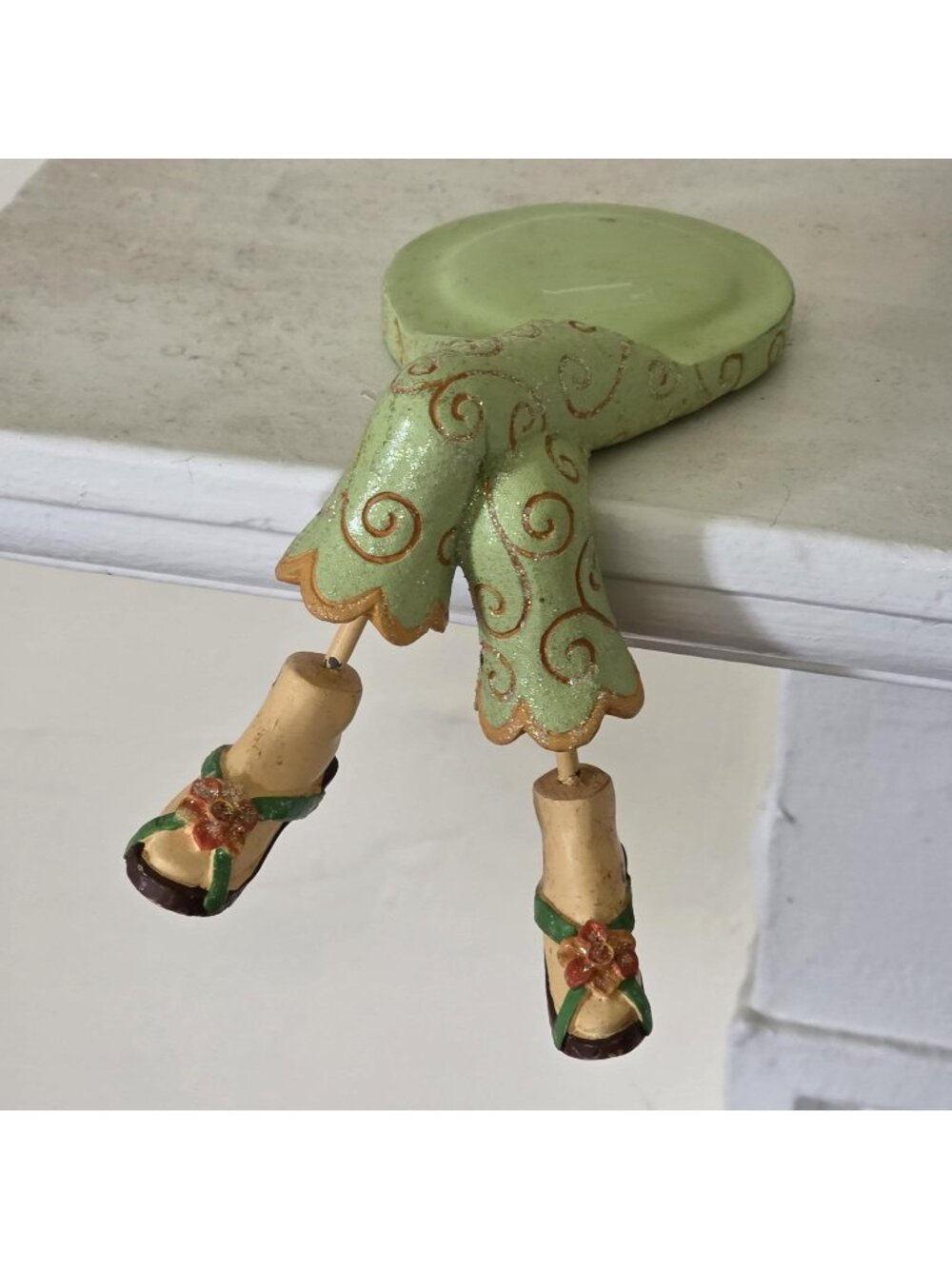 Decorative Crossing Leg Sandals Figurine 4.5" x 6.5"